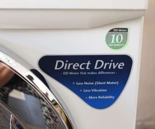 An awesome white LG Direct drive 3.5kg front loader washer, dryer machine in working order.