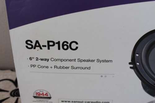 An awesome set of 6" Sansui SA P16C 300W two way speakers, new in the box!!