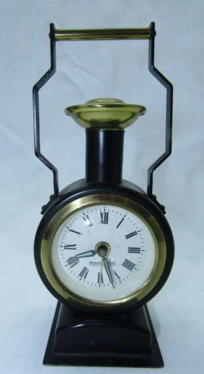A gorgeous vintage mini Mercedes black metal wind up clock, working. Lifespace Sale