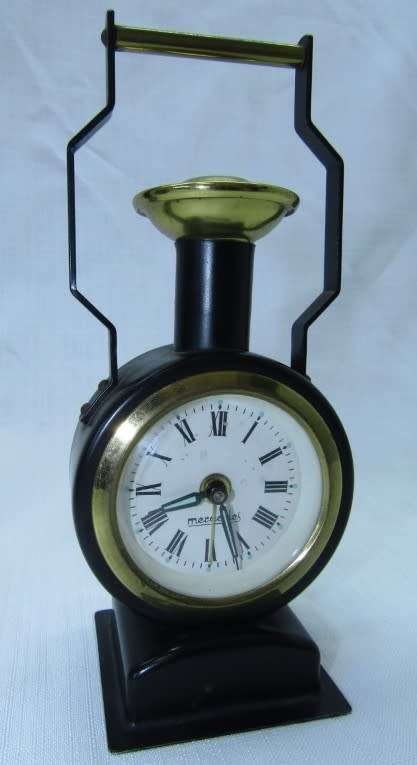 A gorgeous vintage mini Mercedes black metal wind up clock, working. Lifespace Sale