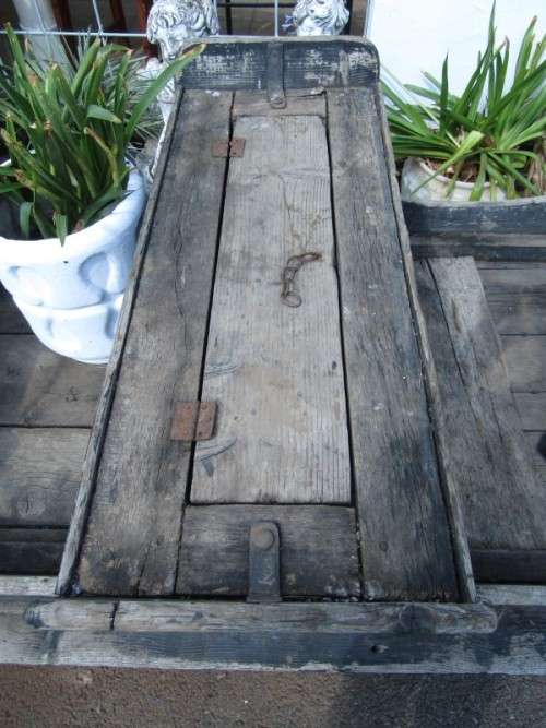 An extraordinary, extremely rare 150 year old wood sleigh. Amazing-Lifespace Sale