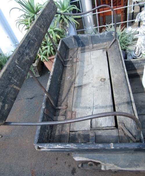 An extraordinary, extremely rare 150 year old wood sleigh. Amazing-Lifespace Sale