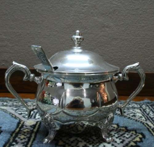 A beautiful Rega A1 SPC silver plated tea set w exquisite detailing in great condition.