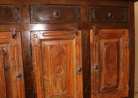 A gorgeous vintage Indonesian teak side server/ buffet with lots of storage space! Beautiful!!