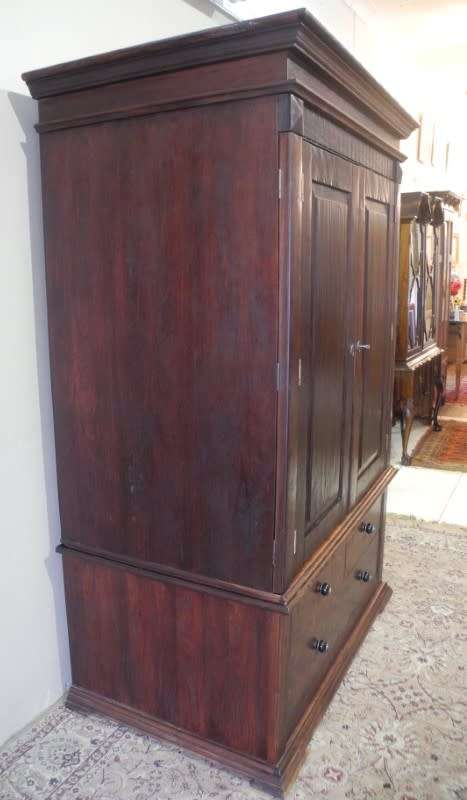 A fantastic large Indonesian Teak Coricraft double door entertainment/ TV unit with three drawers!!