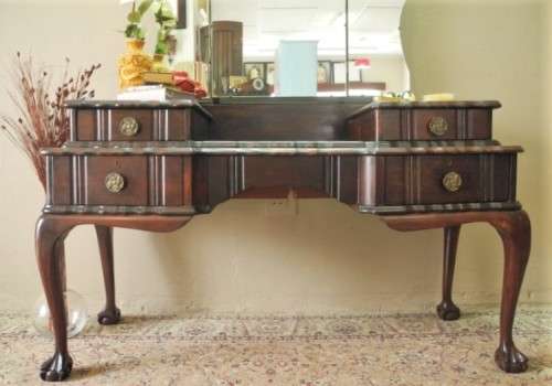 A gorgeous vintage solid Imbuia ball & claw dressing table w 4 drawers, large mirror & brass handles