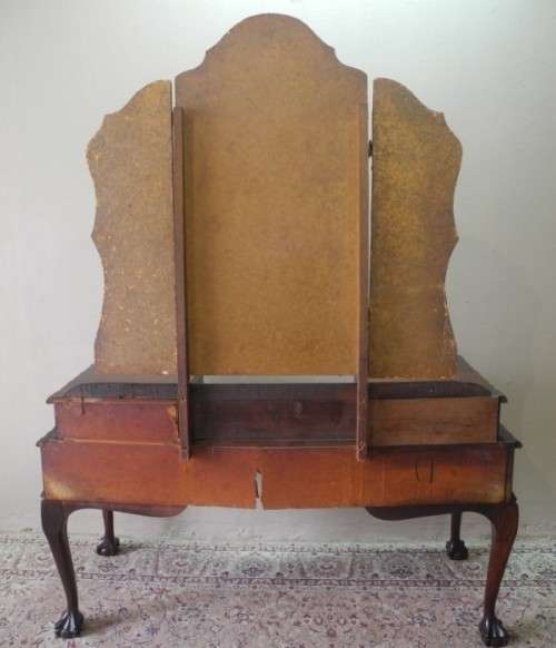 A gorgeous vintage solid Imbuia ball & claw dressing table w 4 drawers, large mirror & brass handles