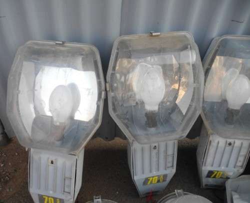 Nine vintage street lights with bulbs. ONE BID FOR ALL!!!-Lifespace Sale