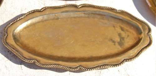 GORGEOUS collection of six medium sized various brass items-Lifespace Sale