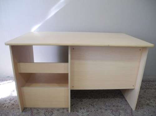 A modern melamine top desk with a pull out keyboard drawer. Lifespace Sale