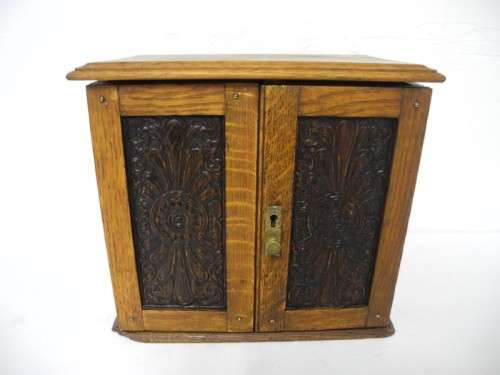 An awesome vintage mini wooden pipe smokers cabinet w/ shelves and place for 5 pipes. Lifespace Sale