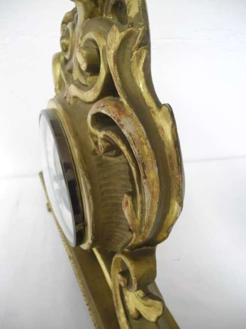 BARGAIN CLOCKS!!A large ornate vintage Walt mantle clock. Lifespace Sale