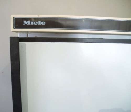 BARGAIN!! A Miele fridge for parts or spares; probably needs gas! - Lifespace Sale