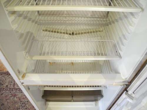 BARGAIN!! A Miele fridge for parts or spares; probably needs gas! - Lifespace Sale