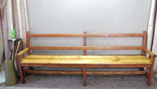 A fantastic well-made, sturdy vintage 5 seater Oregon wood bench - perfect  in a lapa/ patio!