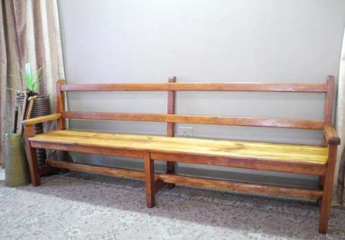 A fantastic well-made, sturdy vintage 5 seater Oregon wood bench - perfect  in a lapa/ patio!