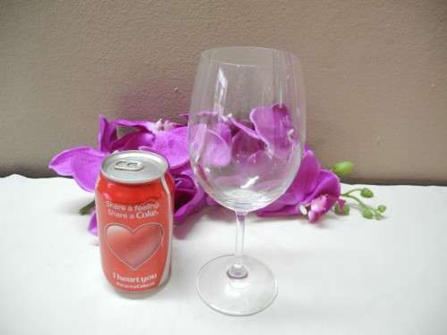 An awesome set of five wine glasses in excellent condition -Lifespace Sale