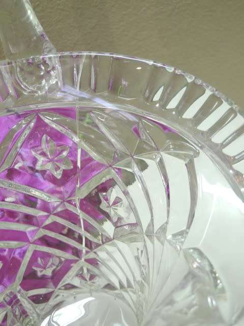 A stunning vintage glass basket perfect for display-Lifespace Sale