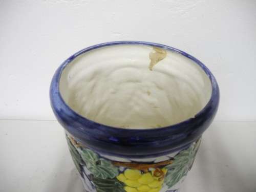 A lovely colourful ceramic pot planter. Perfect for indoor/outdoor plants. Lifespace Sale.