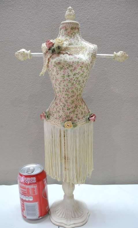 A pretty vintage jewellery stand for bracelets, necklaces etc, beautiful! Lifespace Sale