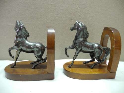A fantastic set of horse shoe bookends with horses on, stunning on a bookshelf-Lifespace Sale
