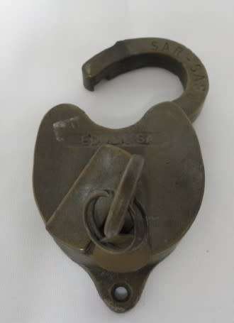 A fantastic vintage SAR/SAS 1976 metal lock and key.