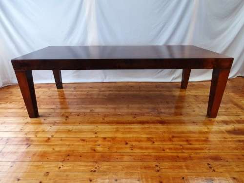 A modern, stylish (2440cm x 100cm) Coricraft 6-seater dining table. Xmas sale