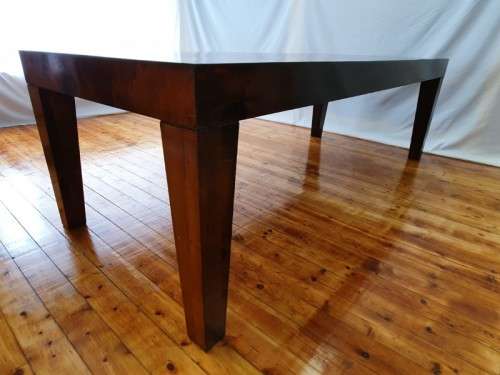 A modern, stylish (2440cm x 100cm) Coricraft 6-seater dining table. Xmas sale