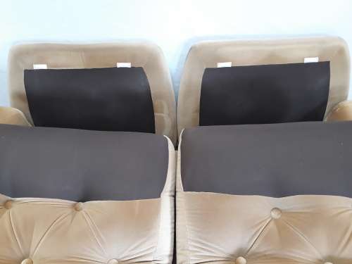 A fantastic comfortable two piece lounge suite, perfect in informal lounges!