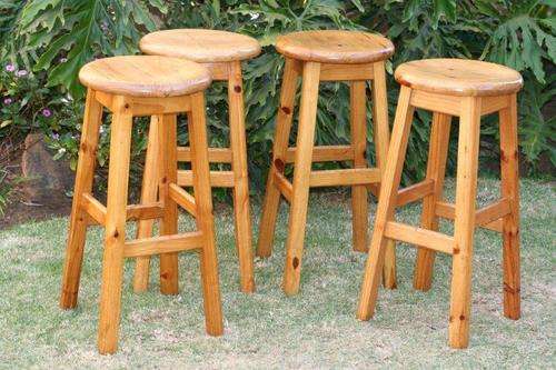 FOUR NICE BAR STOOLS... GOOD CONDITION, VERY STABLE!