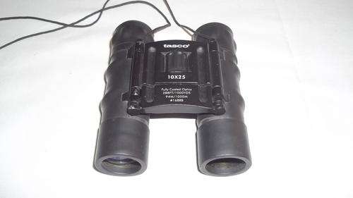VERSATILE AND COMPACT TASCO 10 X 25 BINOCULARS WITH FULLY COATED OPTICS