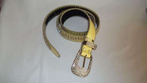 AMAZING YELLOW DIAMANTE ENCRUSTED LADIES FASHION BELT - THIS IS A LOVELY BELT