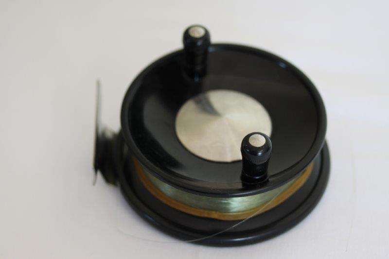 AN AWESOME FUJI REEL IN GOOD CONDITION!!! PERFECT FOR THE BEACH...