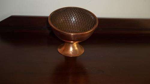 AMAZING ROUND COPPER FLOWER URN WITH A REMOVABLE GRILL ON THE TOP OF IT - QUITE DIFFERENT!!