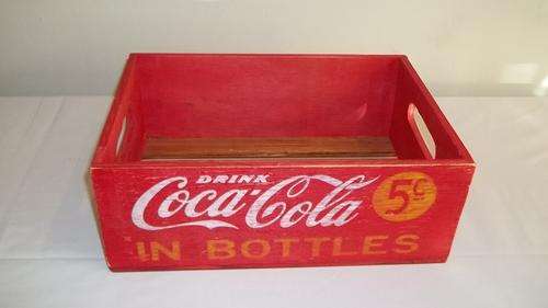 AN AMAZING COLLECTABLE RED WOODEN COCA-COLA CRATE FOR THE ORIGINAL BOTTLES OF COKE - SUPERB!!!