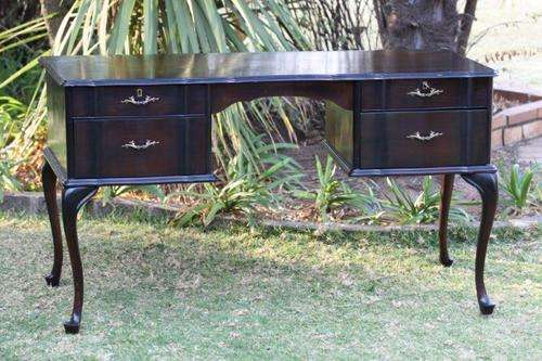 WOW!!! A STUNNING ANTIQUE LADIES WRITING TABLE / DESK!!! TOTALLY UNIQUE & VERY NICE!!!