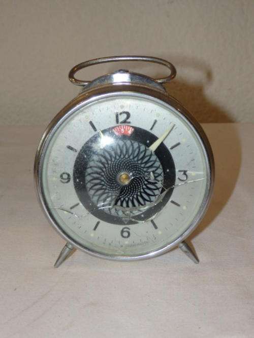 A STUNNING VINTAGE DIAMOND OF SHANGHAI, CHINA WIND UP METAL BEDSIDE ALARM COCK