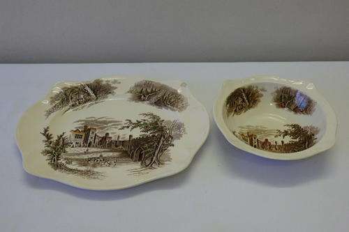 AN AWESOME VINTAGE JOHNSON BROTHERS OF ENGLAND "HADDON HALL" FOOD PLATTER AND SERVING BOWL