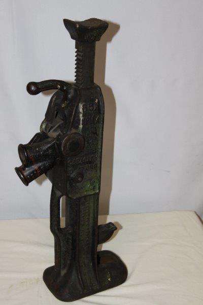 AN AWESOME VINTAGE SIMPLEX 86A 5-TON INDUSTRIAL RATCHET JACK!!! BIG BUCKS...