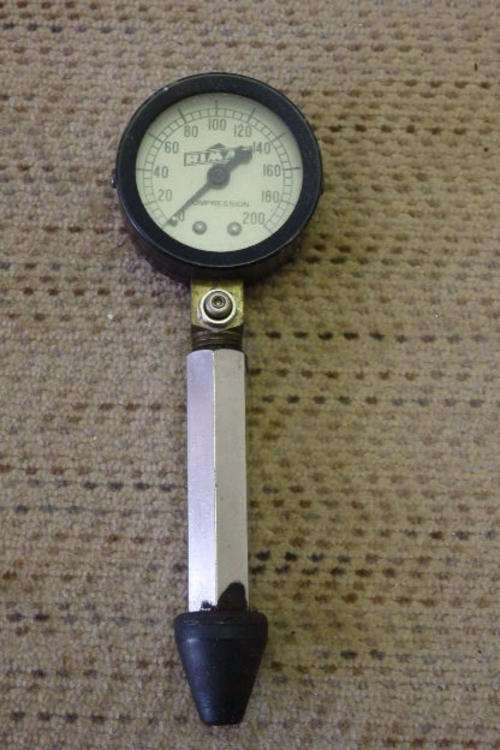 AN AWESOME VINTAGE AMERICAN MADE "RIMAC" 200lbs COMPRESSION GAUGE FOR DIESEL ENGINES