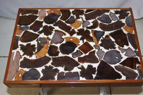 A STUNNING VINTAGE HARDWOOD COFFEE TABLE IN EXCELLENT CONDITION!!! Made by Weatherwood in Nelspruit