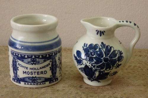 TWO FANTASTIC DELFT OF HOLLAND HAND PAINTED PORCELAIN PIECES INCLUDING A JAR AND CREAMER