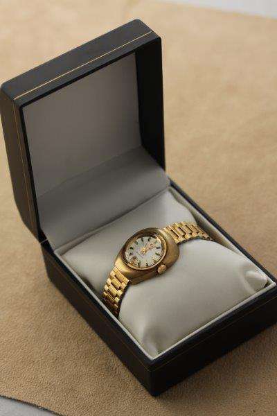 Women s Watches WOW A STUNNING RADO GOLDEN GATE AUTOMATIC LADIES WRIST WATCH IN EXCELLENT CONDITION was sold for 1 260.00 on 2 Oct at 11 01 by Lifespace in Johannesburg ID 160630769