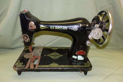 A VERY RARE ANTIQUE (c1935) SOUTH AFRICAN MADE HARRISON MODEL 28K SEWING MACHINE