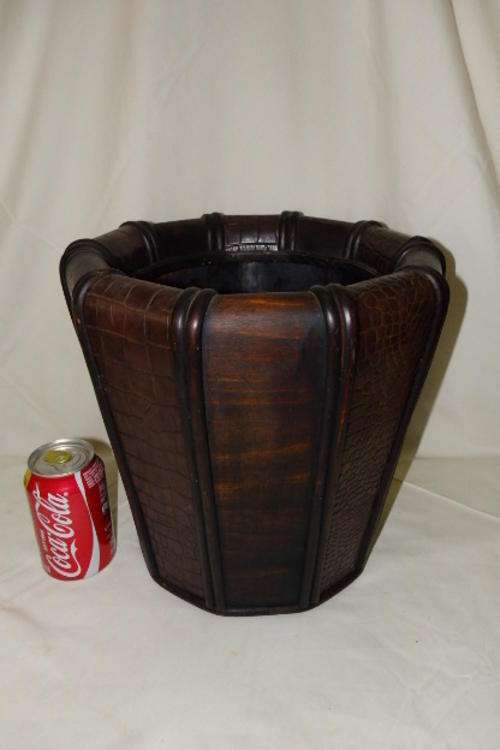 A STUNNING BROWN FAUX LEATHER STUDY/ LIBRARY/ OFFICE DUSTBIN WITH BEAUTIFUL "DESIGN" DETAILING