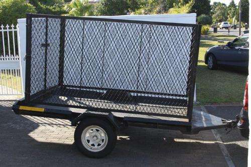 AWESOME ALL-PURPOSE FURNITURE / RECYCLING / GARDEN TRAILER STARTING AT R1 WITH NO RESERVE! BARGAIN!