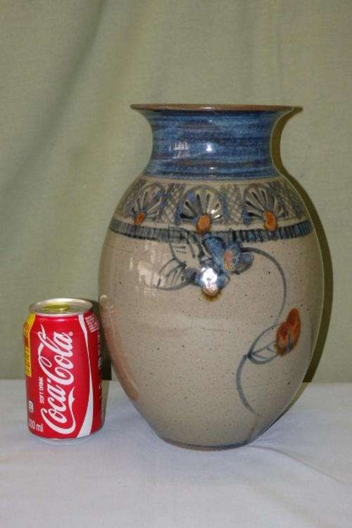 AN AWESOME ORIENTAL MADE "LARGE" GLAZED STONEWARE VASE WITH BEAUTIFUL HAND PAINTED DETAILING