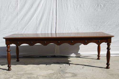 WOW!!! A MAGNIFICENT VINTAGE VICTORIAN STYLE MAHOGANY COFFEE TABLE WITH SPECTACULAR CURVED DETAIL!!!