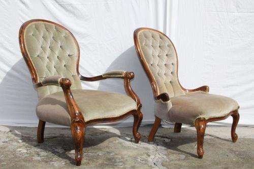 WOW! MAGNIFICENT SOLID WALNUT VICTORIAN KING AND QUEEN CHAIRS IN FANTASTIC CONDITION! bid/chair