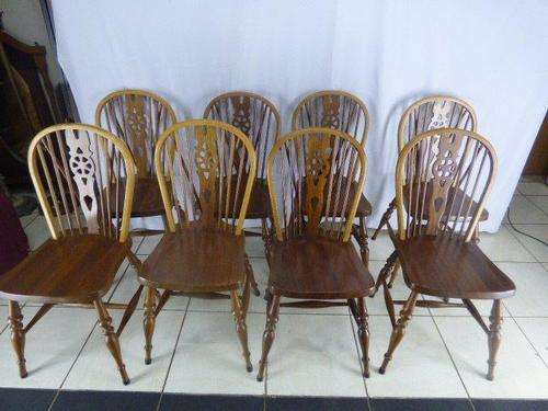 8 BEAUTIFUL ENGLISH BRACE BACK WINDSOR CHAIRS IN FANTASTIC CONDITION. bid / chair